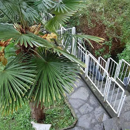 Villino Glass - Giardino P Auto Apartment Rapallo